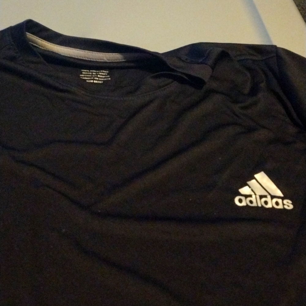 *3/$20 Bundle Deal Sale* Vintage Adidas polyester jersey style T-shirt Large